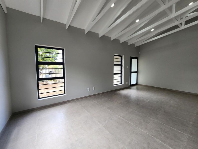 Brand New Modern Coastal Living - Steps From the Beach in Aston Bay - Photo 3