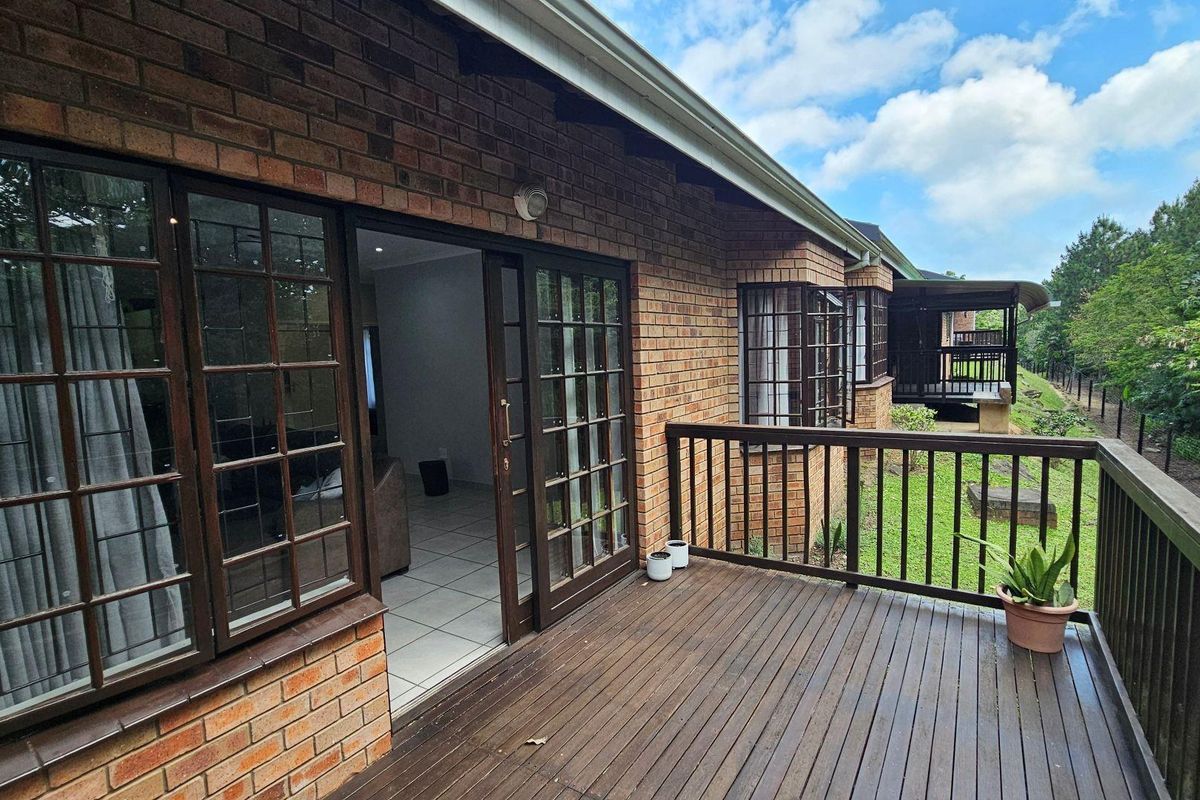 Beautiful tranquil 2 bedroom Townhouse For Sale in a Picturesque Eco Estate - Photo 5