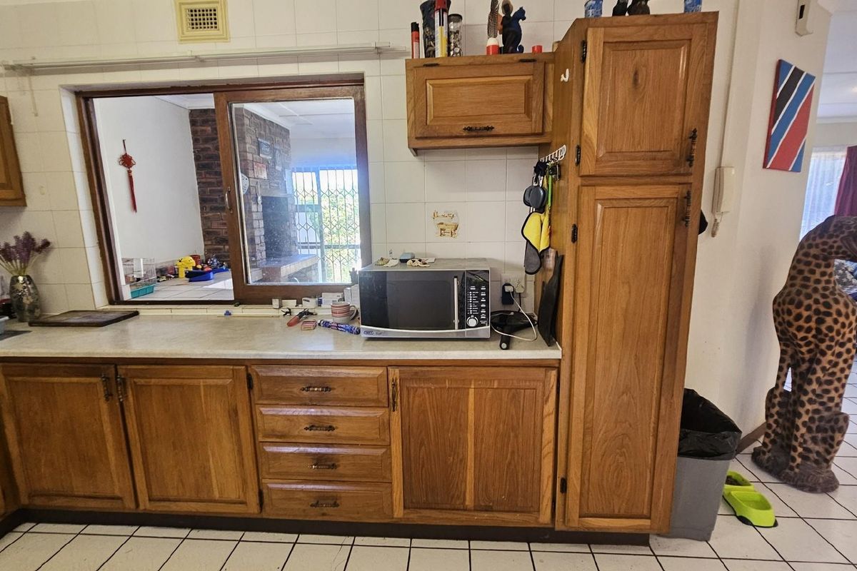 3 Bedroom Apartment For Sale in Margate, KwaZulu Natal - Photo 5