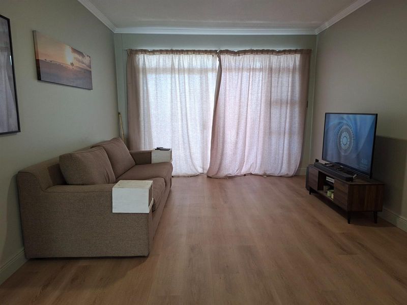 Modern Ground-Floor Corner Unit in the Heart of Summerstrand - Photo 6