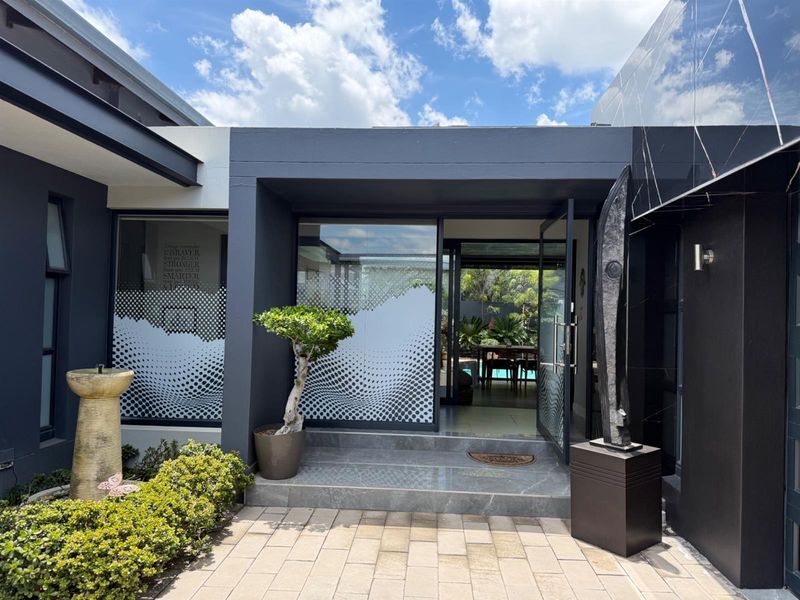 House For Sale in Steyn City, Midrand - Photo 3