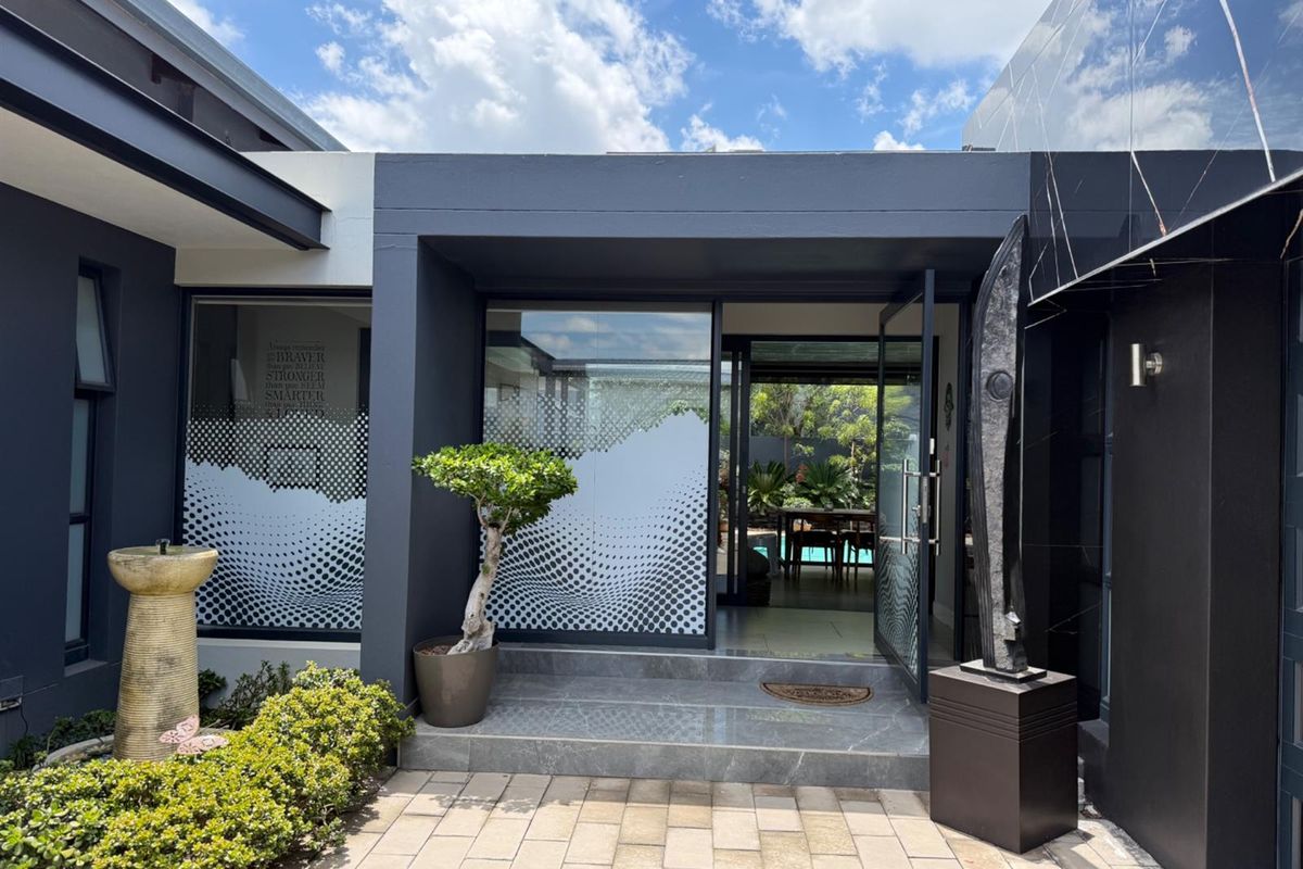 House For Sale in Steyn City, Midrand - Photo 3