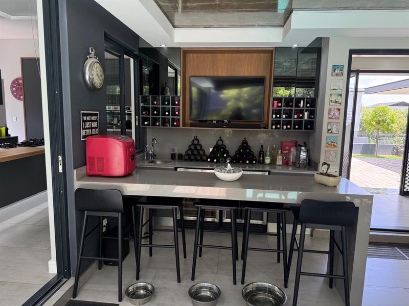 House For Sale in Steyn City, Midrand - Photo 8