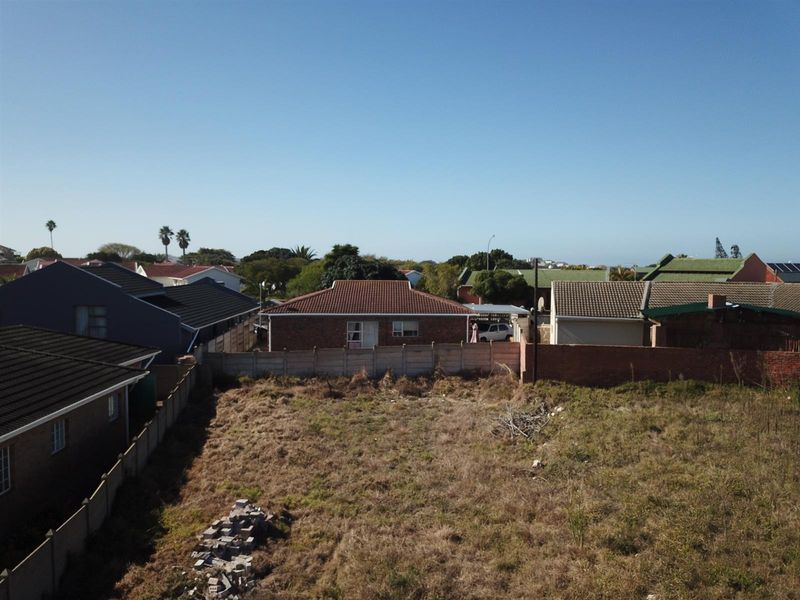 Affordable Coastal Opportunity - Level 306sqm Stand in Quiet Aston Bay - Photo 5