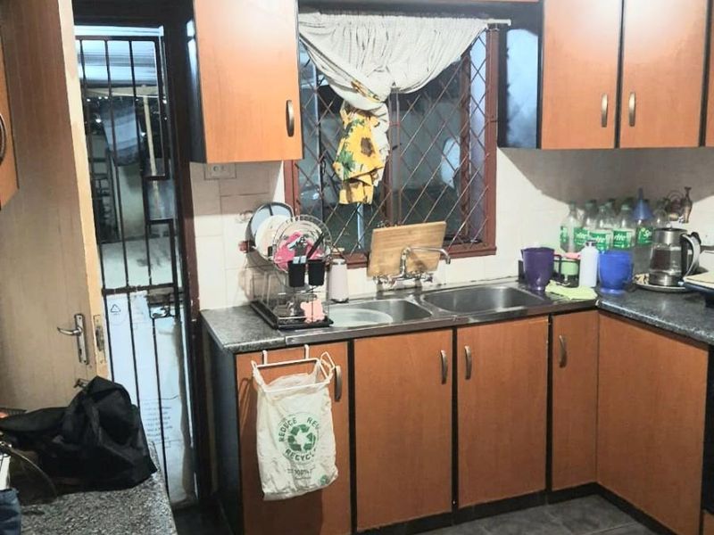 2 Bedroom House for Sale in Trenance Manor, Phoenix, KwaZulu Natal - Photo 4