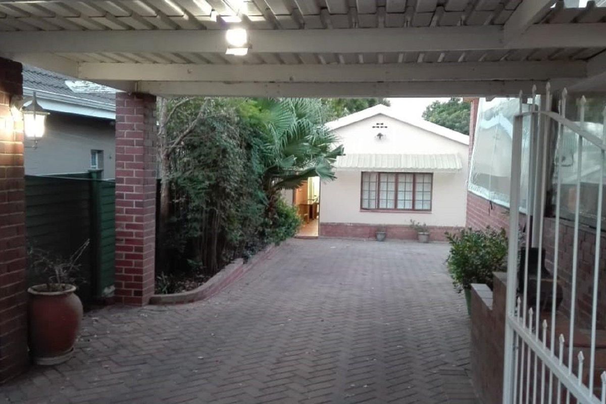 Prime Scottsville Student Investment - Accredited NSFAS Grade-A Earning R75k-R80k+ Monthly - Photo 2