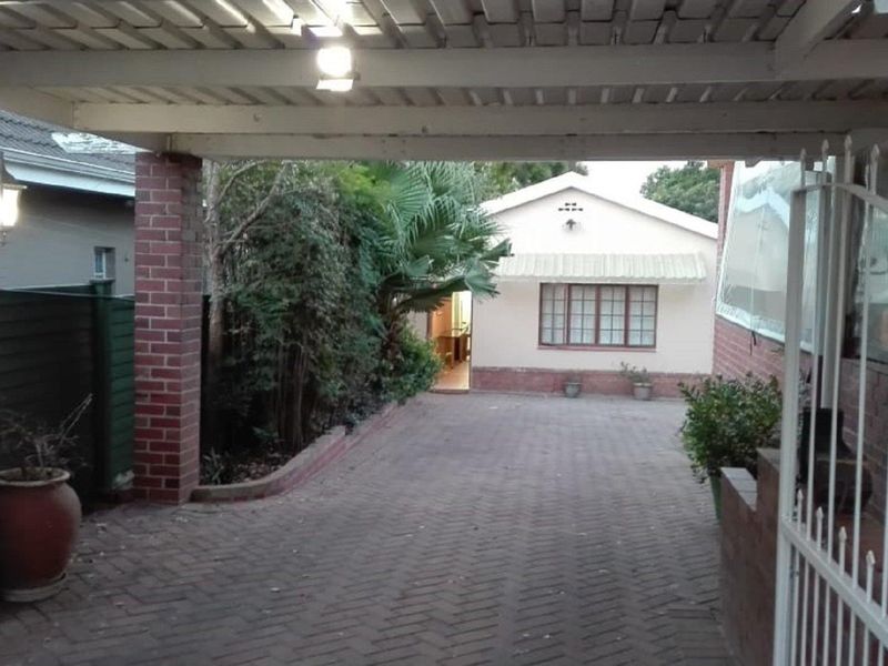 Prime Scottsville Student Investment - Accredited NSFAS Grade-A Earning R75k-R80k+ Monthly - Photo 2