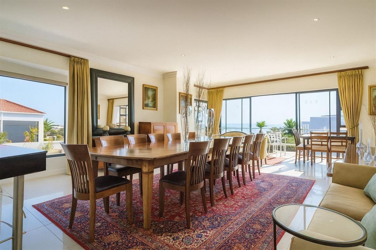 Guest House For Sale in Melkbosstrand - Photo 5