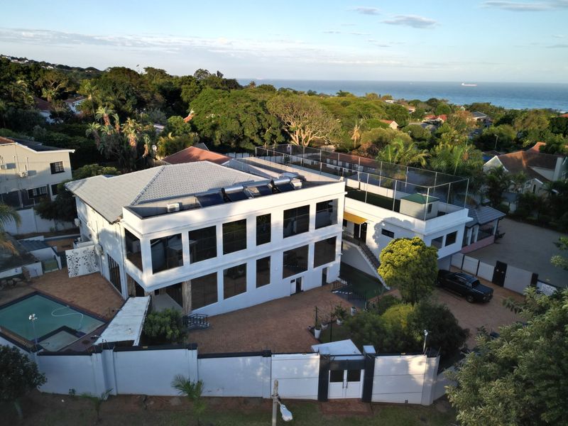 7 Bedroom Double-Story Mansion in Durban North, Durban, KwaZulu Natal - Photo 7