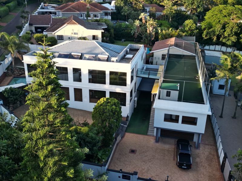 7 Bedroom Double-Story Mansion in Durban North, Durban, KwaZulu Natal - Photo 5