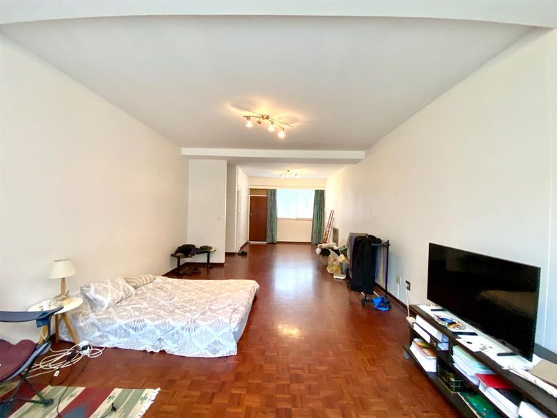 Large 1 Bed Apartment For Sale in Eltonhill! - Photo 6