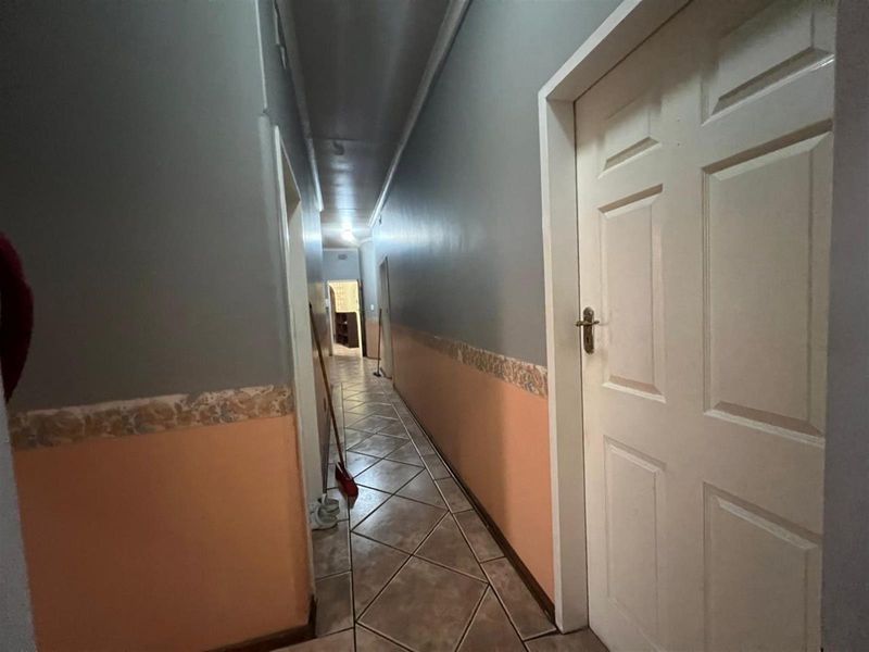 A 20 Bedroom house for sale in Bedworthpark, Vereeniging - Photo 10