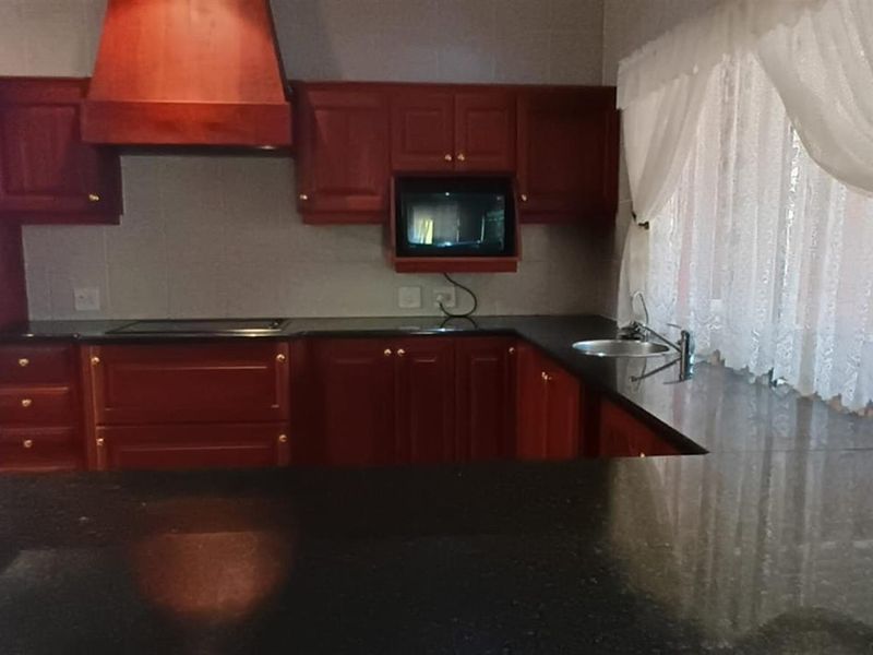 House For Sale in Meer En See, Richards Bay, KwaZulu Natal - Photo 8