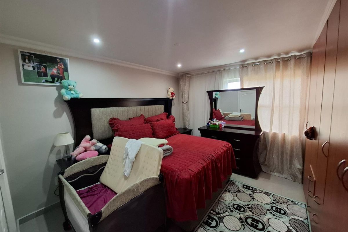 Apartment For Sale in Port Shepstone Central, Port Shepstone, KwaZulu Natal - Photo 5