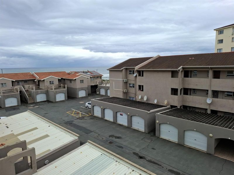 Apartment For Sale in Port Shepstone Central, Port Shepstone, KwaZulu Natal - Photo 1