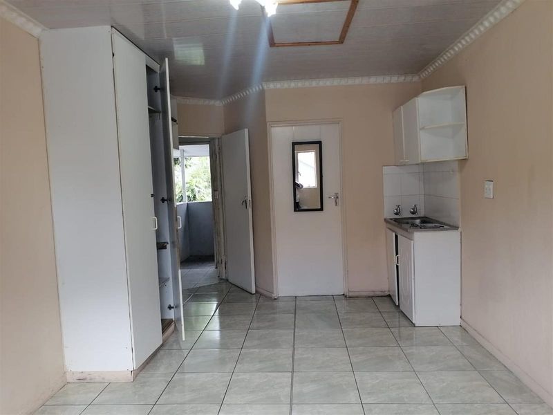 Apartment To Rent in Scottsville Ext, Pietermaritzburg, KwaZulu Natal - Photo 2
