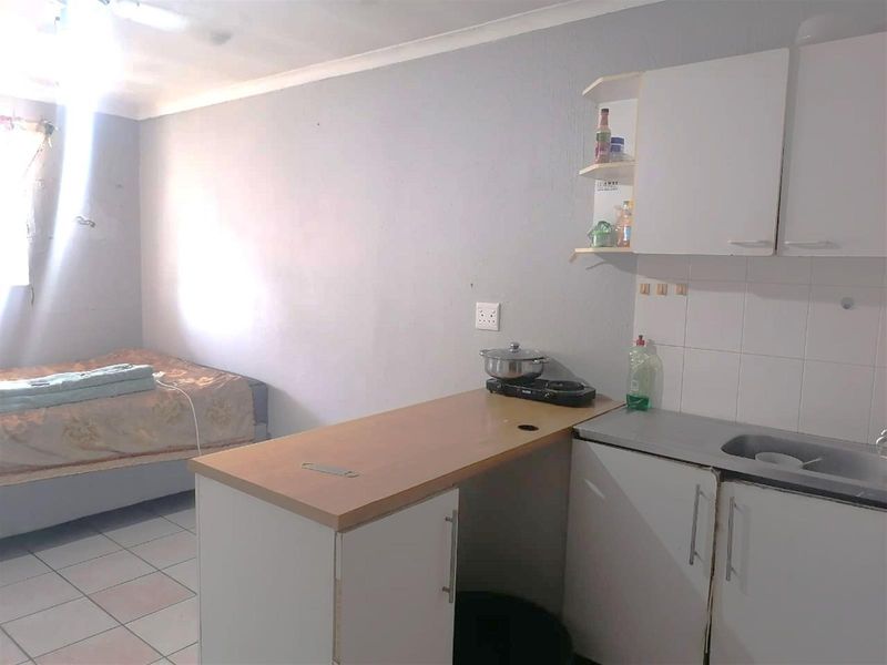 Apartment To Rent in Scottsville, Pietermaritzburg, KwaZulu Natal - Photo 6