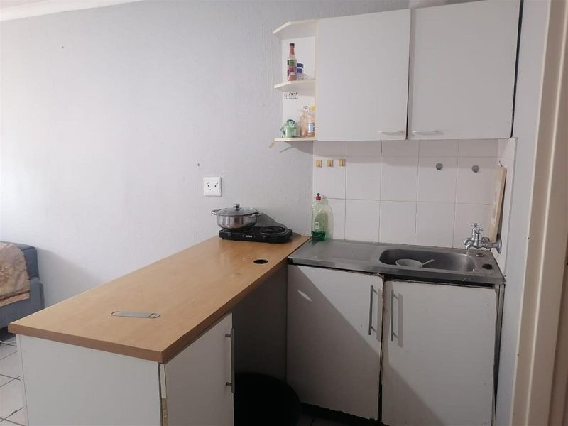 Apartment To Rent in Scottsville, Pietermaritzburg, KwaZulu Natal - Photo 5