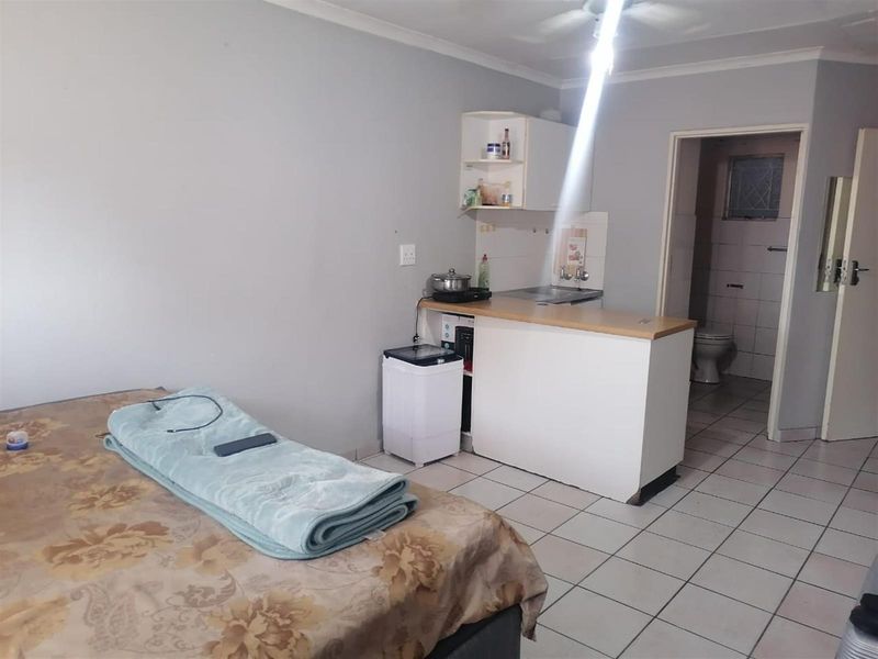 Apartment To Rent in Scottsville, Pietermaritzburg, KwaZulu Natal - Photo 3