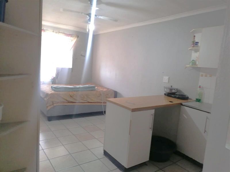 Apartment To Rent in Scottsville, Pietermaritzburg, KwaZulu Natal - Photo 8