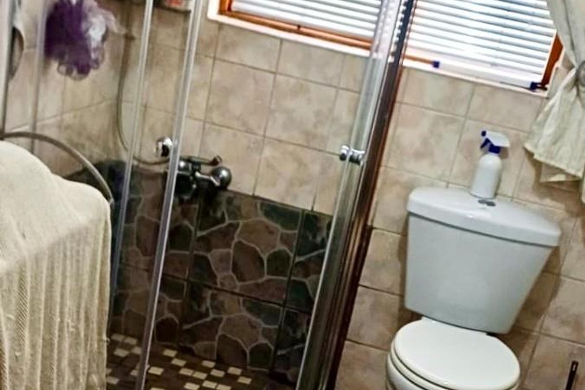 Cozy townhouse for sale - Vaalpark - Photo 5