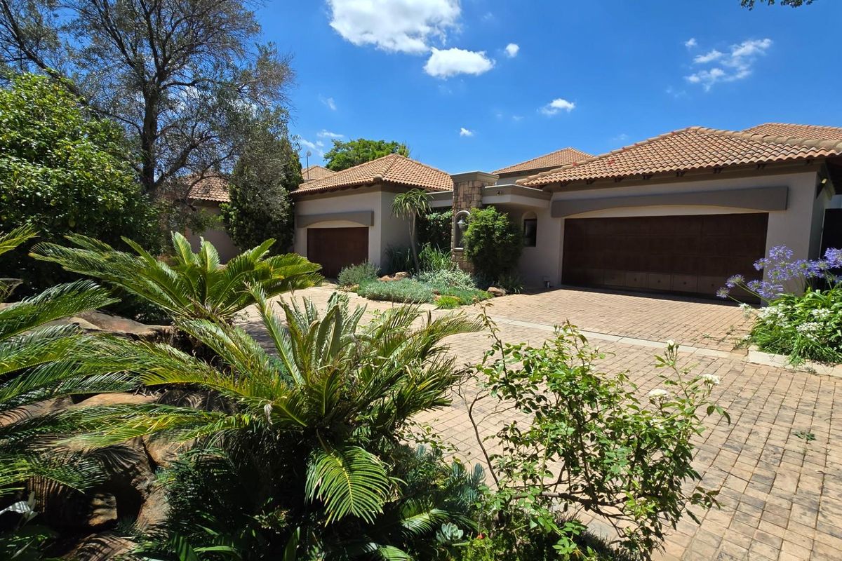 House For Sale in Silverwoods Country Estate Pretoria Gauteng - Photo 2