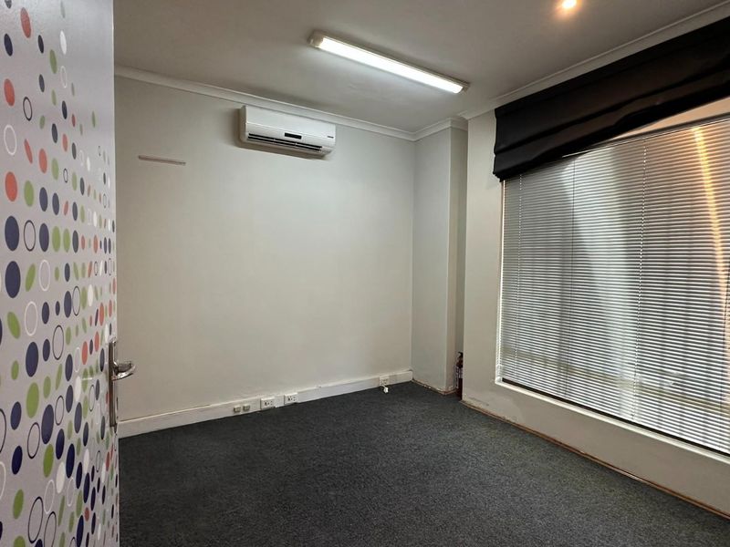 Office To Rent in Stellenbosch Central, Stellenbosch - Photo 7