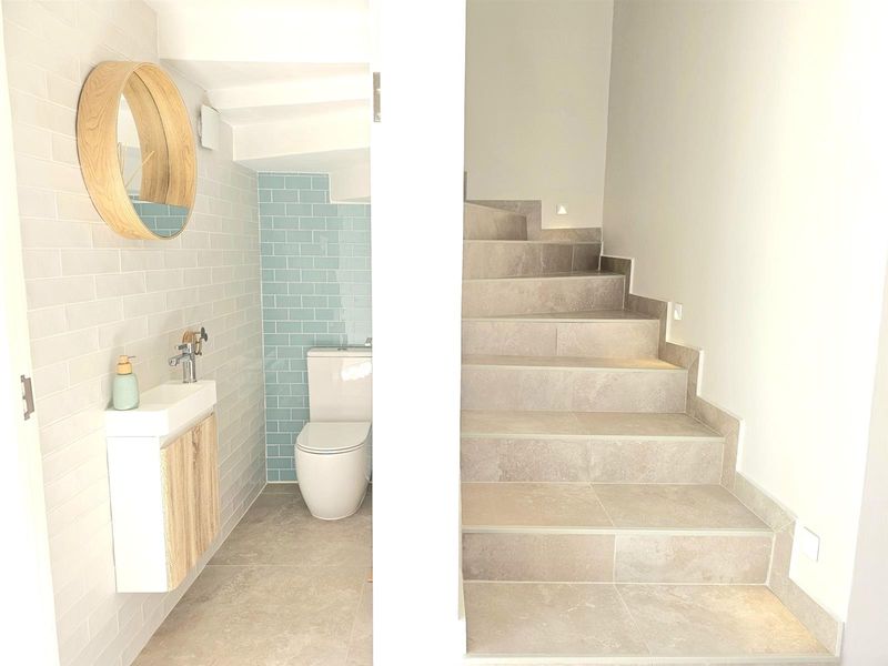 High-End Beachfront Property - Prestigious, Peaceful Dolphin Beach - Photo 7