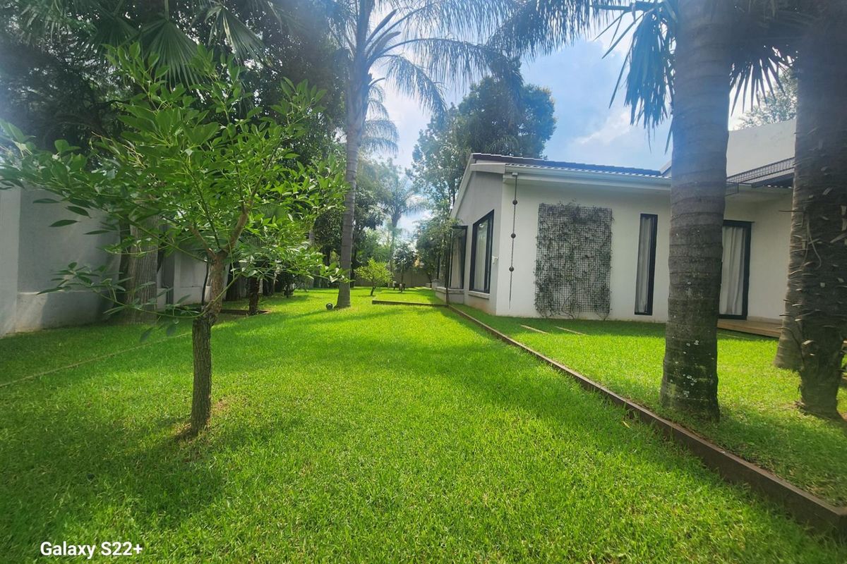 Immaculate Blend Of Nature And Space In Sunninghill, Sandton - Photo 4