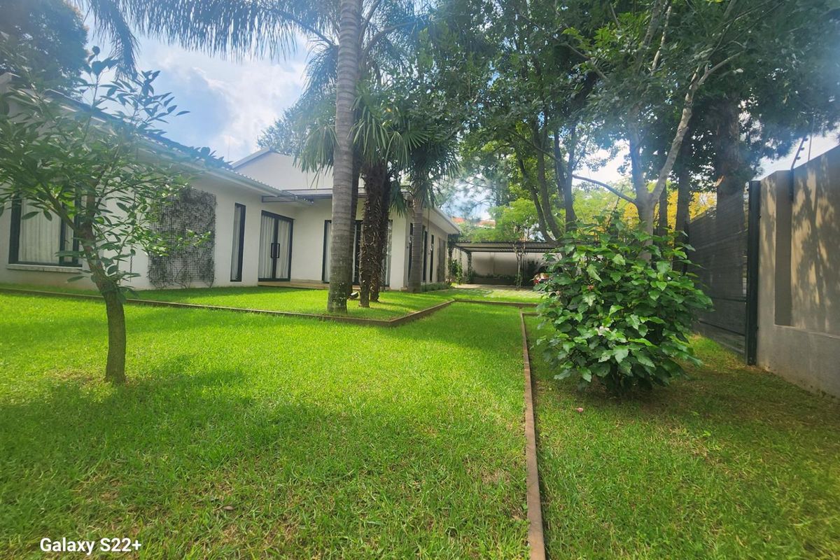 Immaculate Blend Of Nature And Space In Sunninghill, Sandton - Photo 2