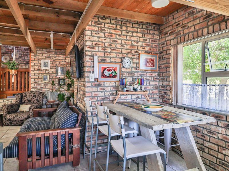 House For Sale in Struisbaai - Photo 8