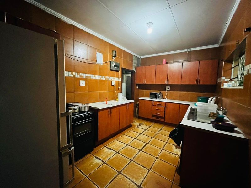 Investment Property For Sale in Sasolburg Central, Sasolburg - Photo 6