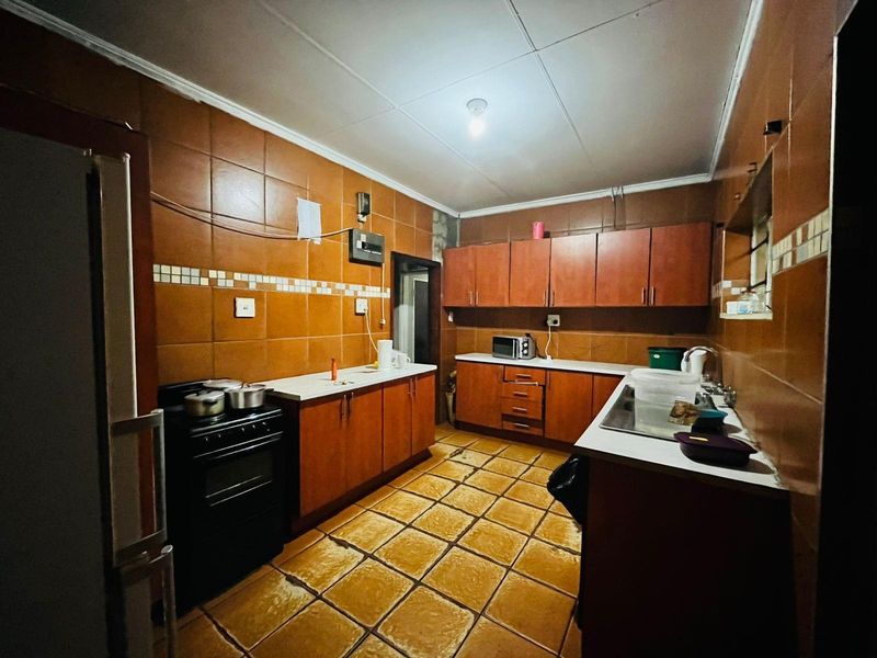 Investment Property For Sale in Sasolburg Central, Sasolburg - Photo 5