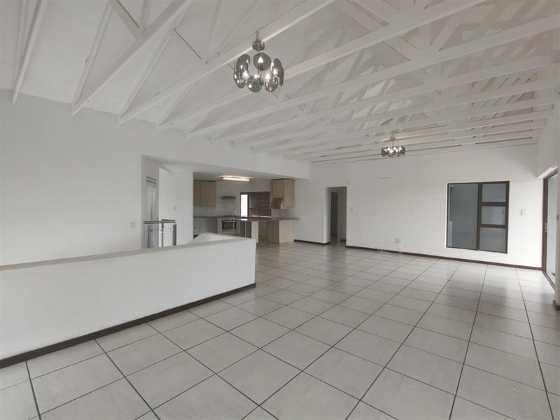 House For Sale in Drum Rock, Nelspruit - Photo 6