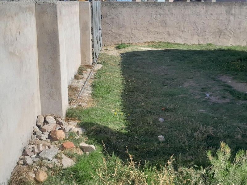 House For Sale in Port Elizabeth - Photo 10