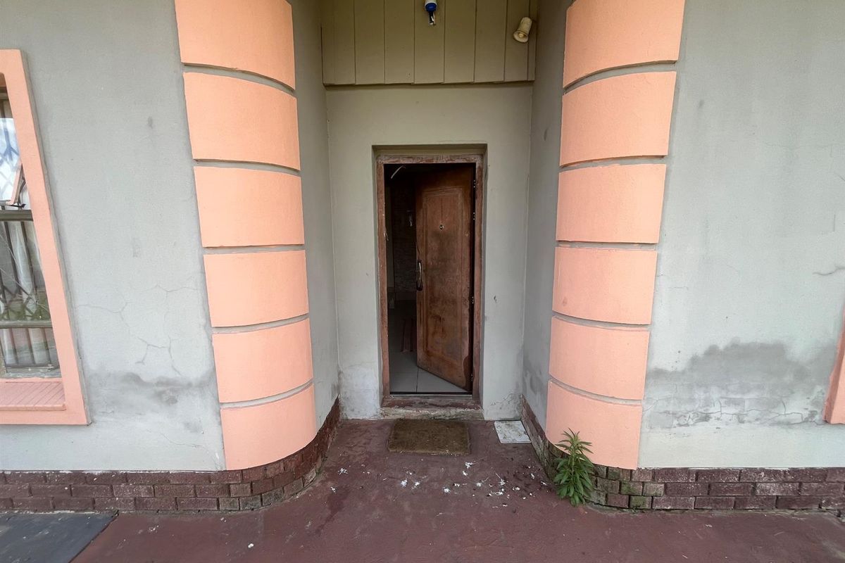House For Sale in Dundee, KwaZulu Natal - Photo 3