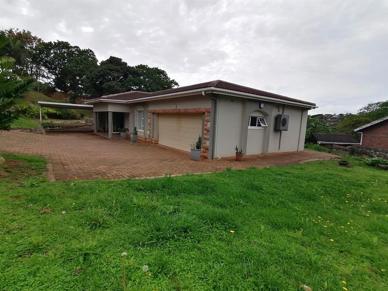 Shelly Beach. Stunning, Nice And Airy Family Home - Photo 3