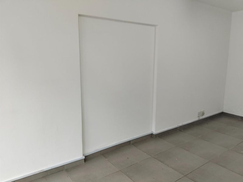 Retail Space To Rent in Hillcrest Central, Hillcrest, KwaZulu Natal - Photo 2