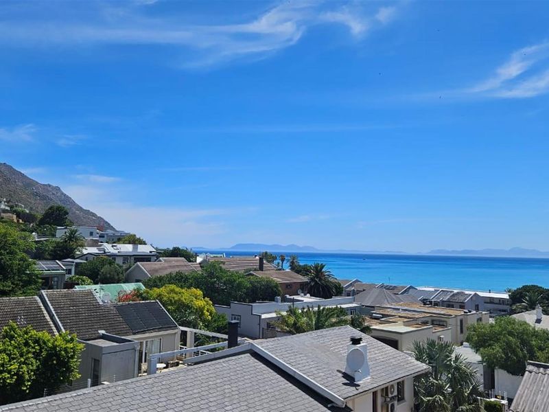 Jewel 11 Bedroom Guesthouse Overlooking Gordyn's bay - Amazing investment opportunity - Photo 6