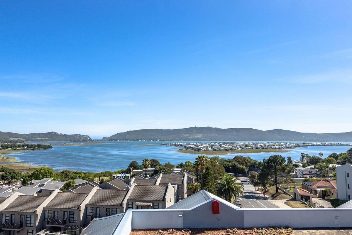 Penthouse For Sale in Old Place, Knysna - Photo 2