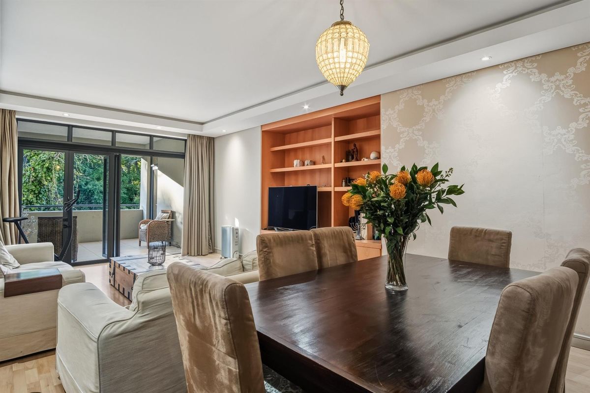 Lock-Up-and-Go 2-Bed in Highly Secure Building - Photo 3