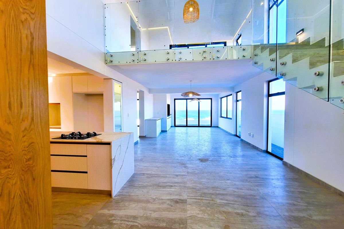 Brand New show-stopping Beachfront Home - a Coastal Gem. - Photo 5