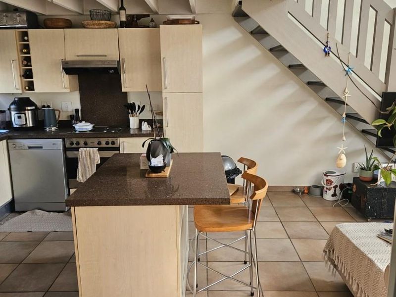 Apartment For Sale in Fourways, Sandton, Price Reduced - Photo 7