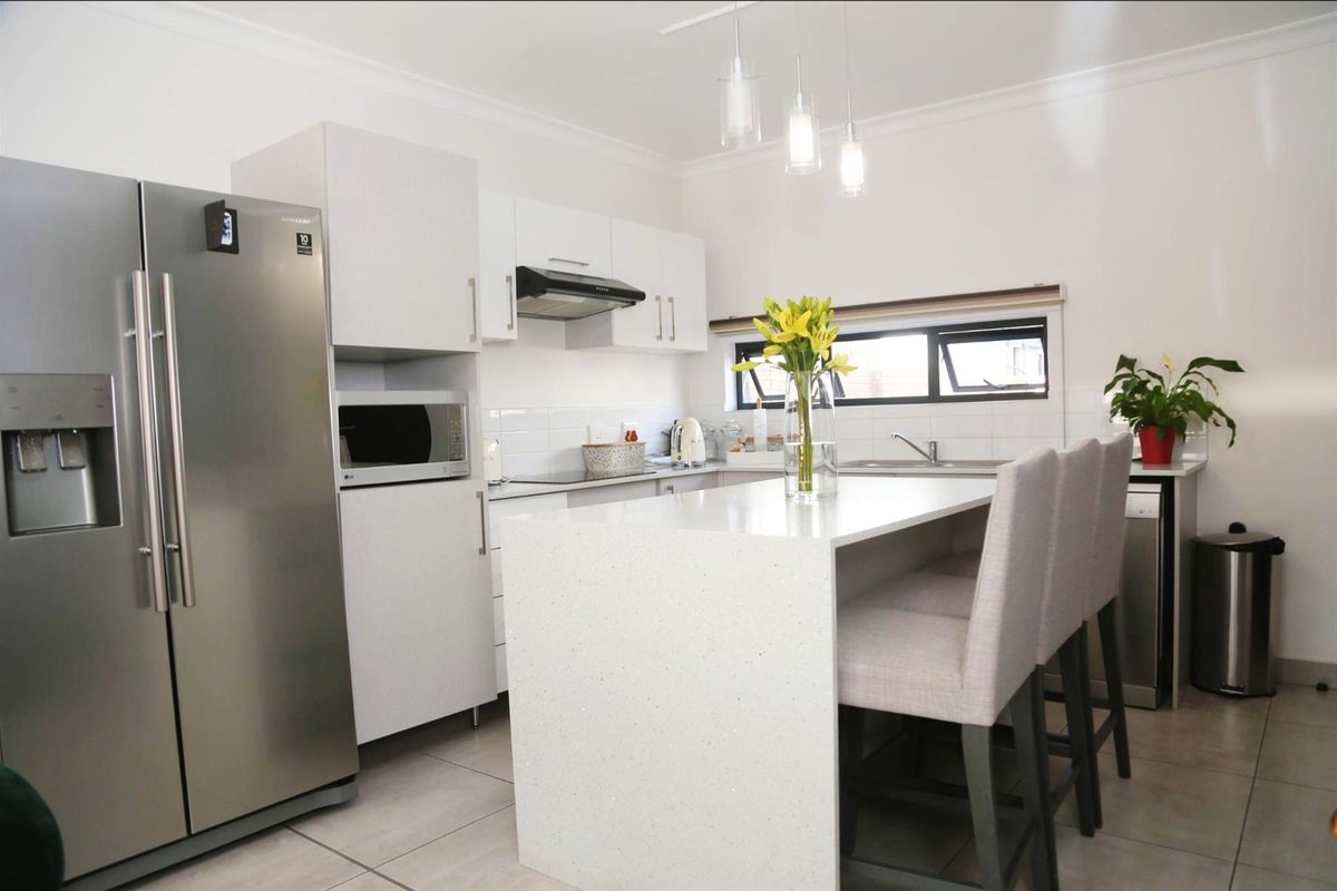 House To Rent in Thatchfield Ridge Estate, Centurion - Photo 3