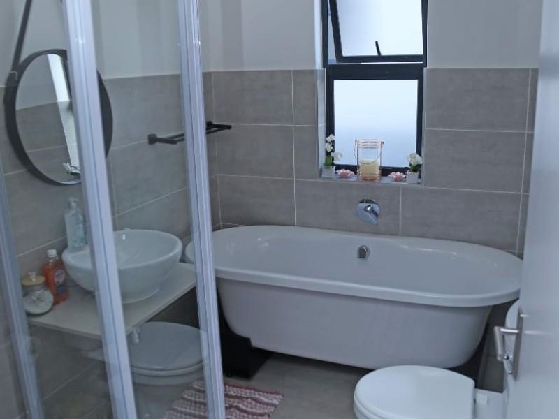House To Rent in Thatchfield Ridge Estate, Centurion - Photo 10