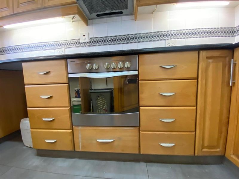 Apartment For Sale in Musgrave, Durban, KwaZulu Natal - Photo 4