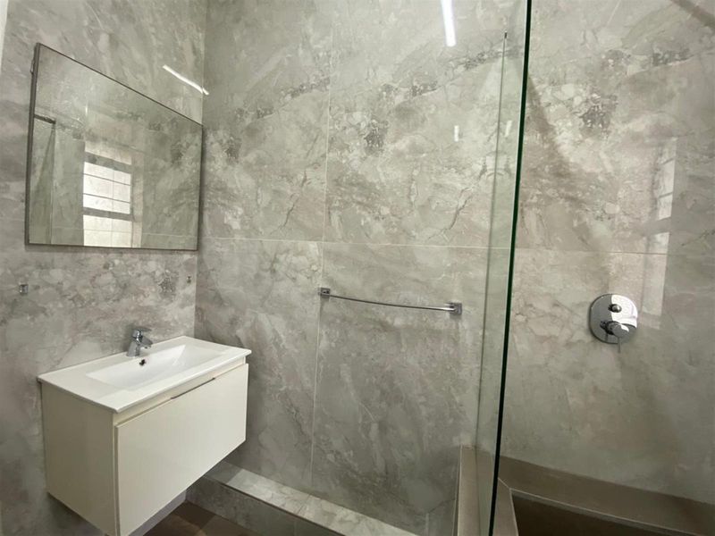 Apartment For Sale in Musgrave, Durban, KwaZulu Natal - Photo 9