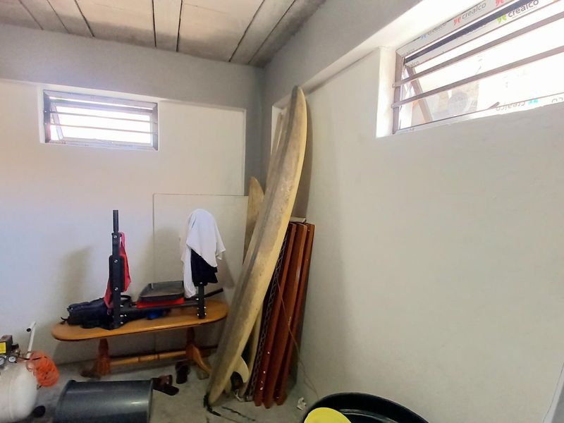 Amazing investment opportunity- House For Sale in Maitland, Cape Town - Photo 8