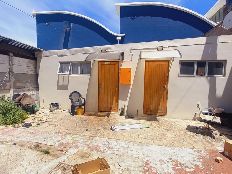 Very Well located , Mixed-use Property For Sale in Maitland, Cape Town - Photo 10