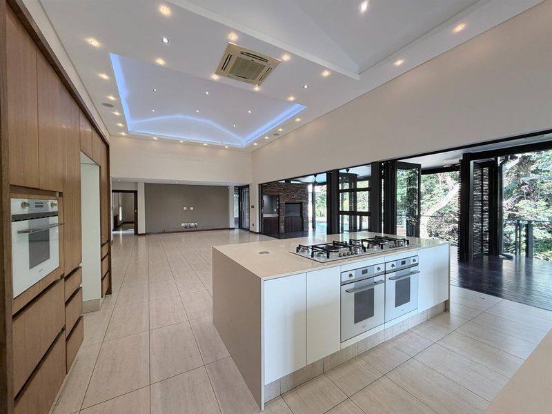 Private home in Simbithi Eco Estate - Photo 9